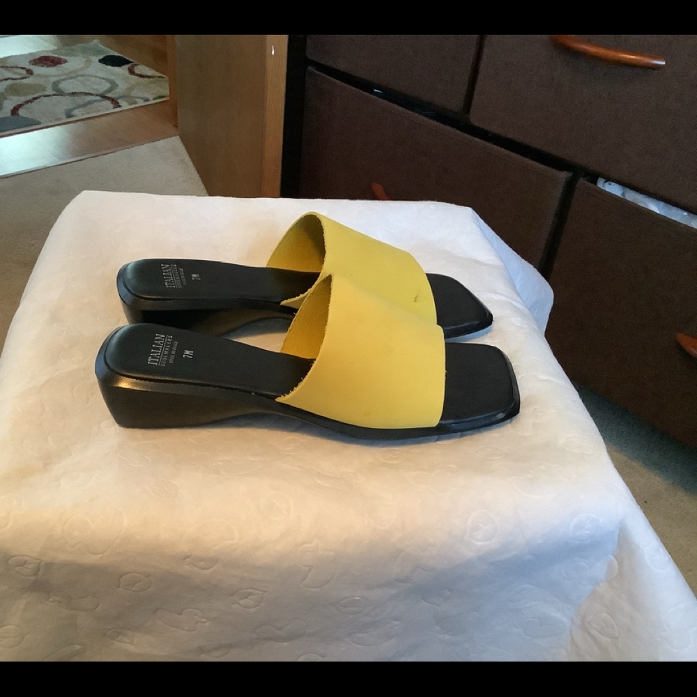 Ladies slides - Picture 4 of 11